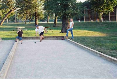 Biancuzzo family using park court
